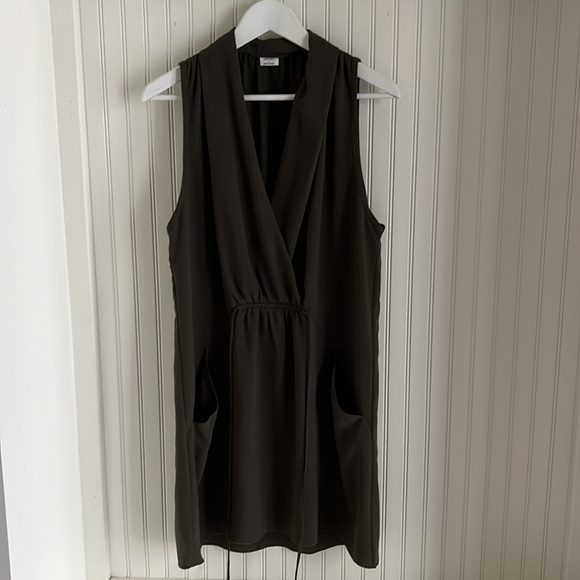 Wilfred Aritzia Olive Green Sabine Sleeveless Dress - Picture 5 of 8